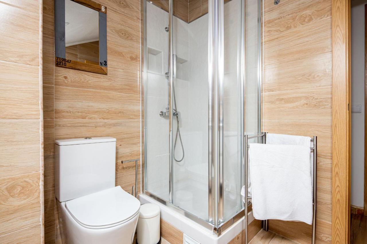 Lapa 3Bdr Duplex W/ Balcony By Lovelystay Lisbona Esterno foto